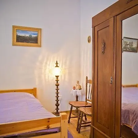 民宿 Gosciniec Poezja