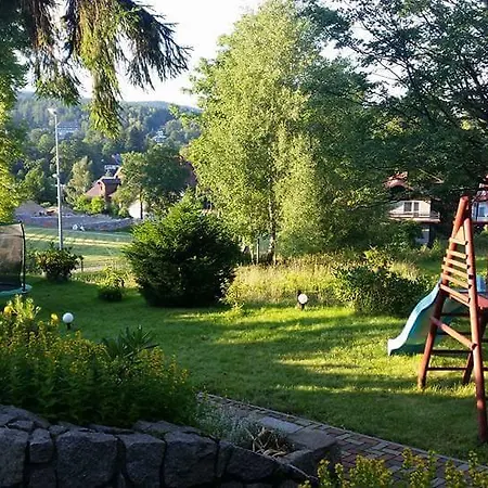 民宿 Gosciniec Poezja *