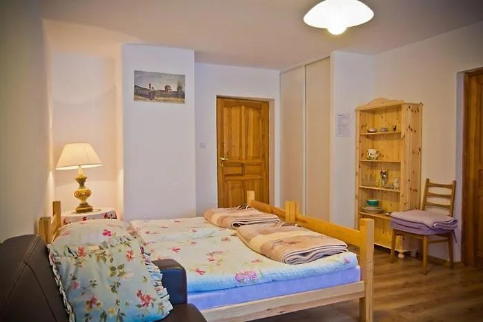 Homestay Gosciniec Poezja *